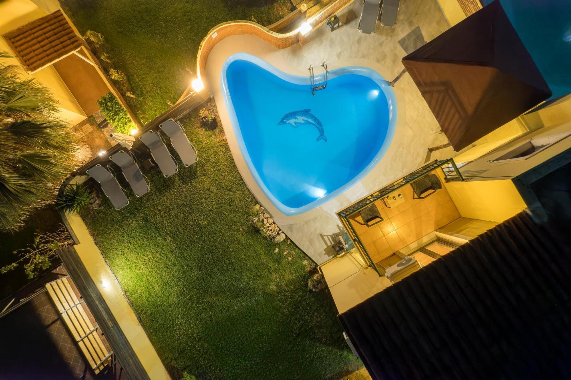 Renia'S Villas ヘルソニソス エクステリア 写真