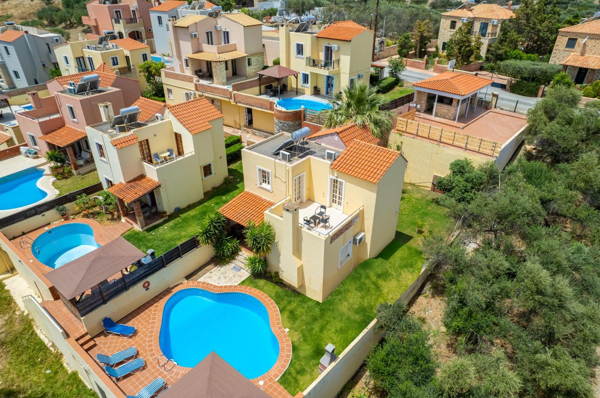 Renia'S Villas ヘルソニソス エクステリア 写真